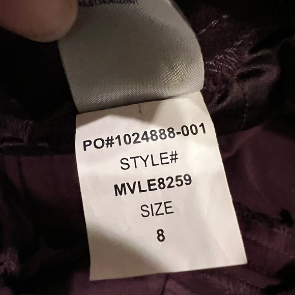 NYDJ LiftXTuck Technology Women’s Size 8 Velvet Dark Purple Straight Leg - Picture 9 of 13